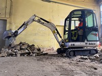 bobcat e16